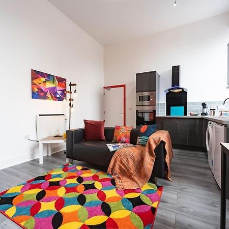 Jesouth Refreshing 1 Bedrm Condo Roomy Comfy Posh Kingston upon Hull Kültér fotó