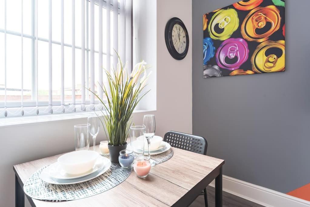 Jesouth Refreshing 1 Bedrm Condo Roomy Comfy Posh Kingston upon Hull Kültér fotó